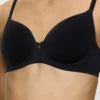 reg nero 5 BODY MAKE-UP ESSENTIALS WP