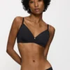 BODY MAKE-UP ESSENTIALS P
