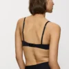 triumph reg nero 4 BODY MAKE-UP ESSENTIALS WHP