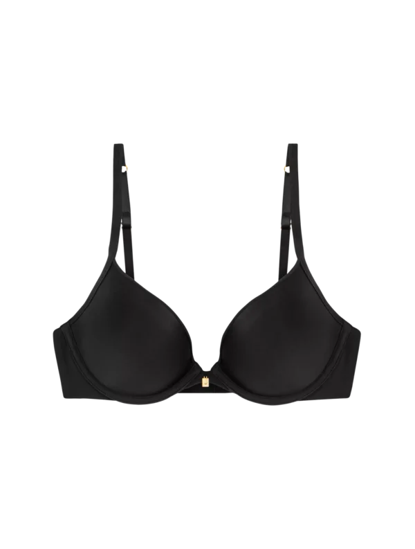 triumph reg nero BODY MAKE-UP ESSENTIALS WHP